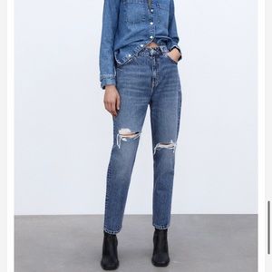 Ripped Mom Jeans Zara Size US 4